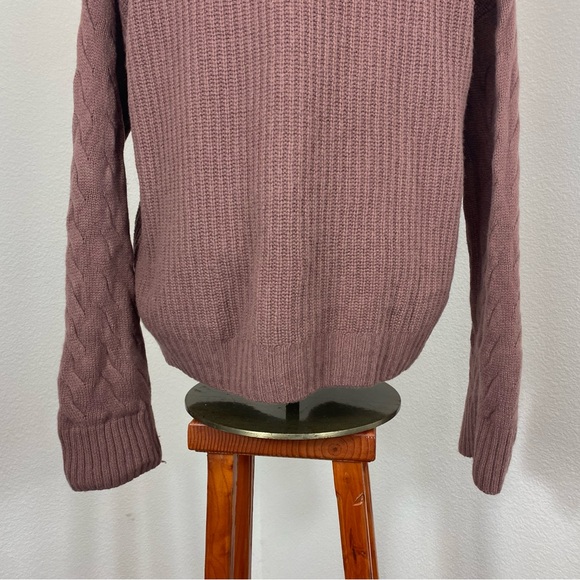 Gentle Herd Women’s Sweater M Slouch Turtle Neck In Mauve Cable Sleeve Yak Wool - Picture 11 of 15